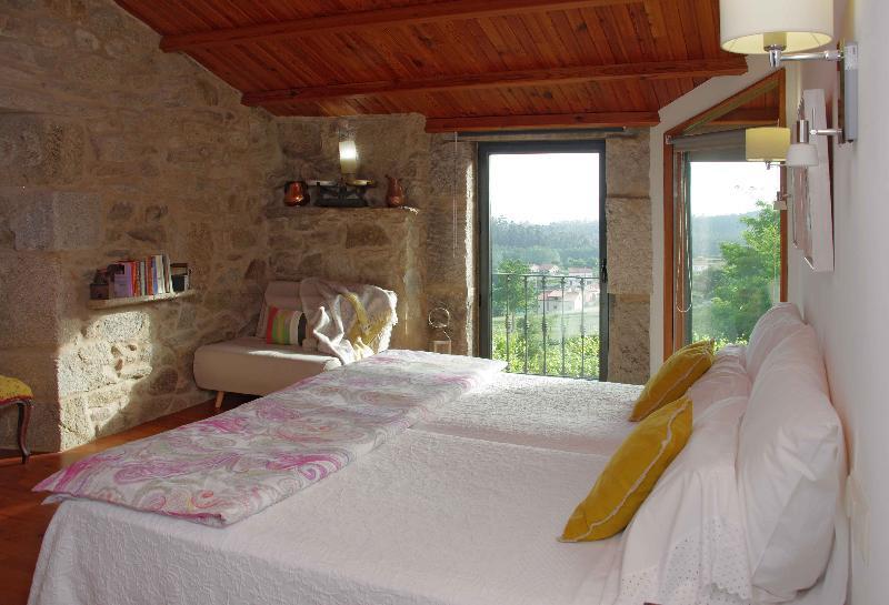 Casa De Afora Casa Con Piscina Y Jacuzzi Privados Guest House Santiago de Compostela Luaran gambar